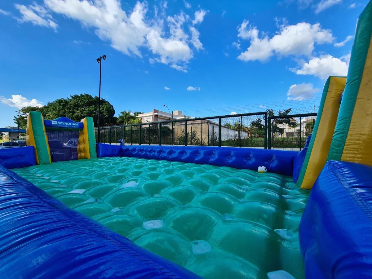 Wyndham Olimpia Royal Hotels Екстер'єр фото A water pillow