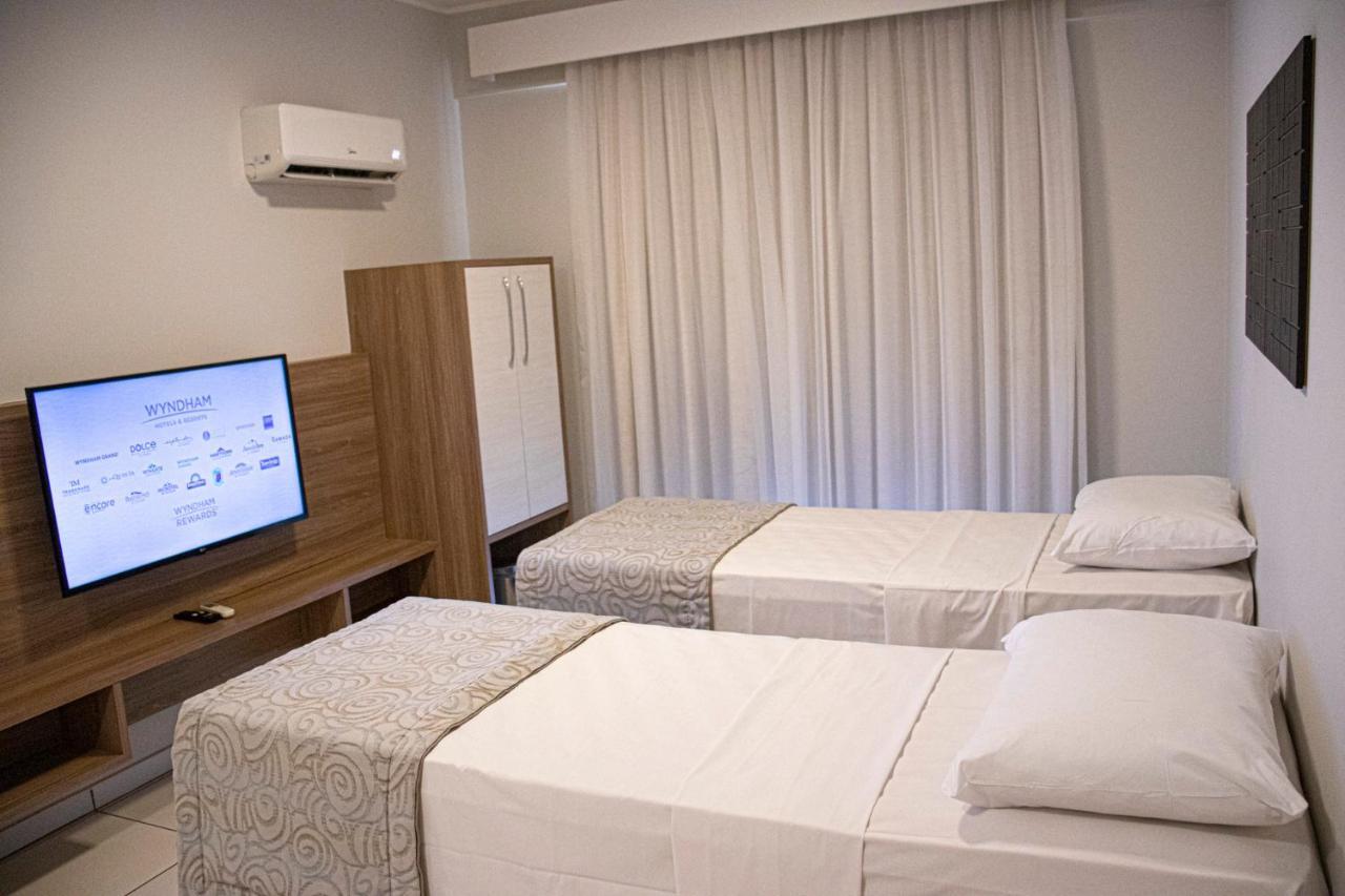 Wyndham Olimpia Royal Hotels Екстер'єр фото