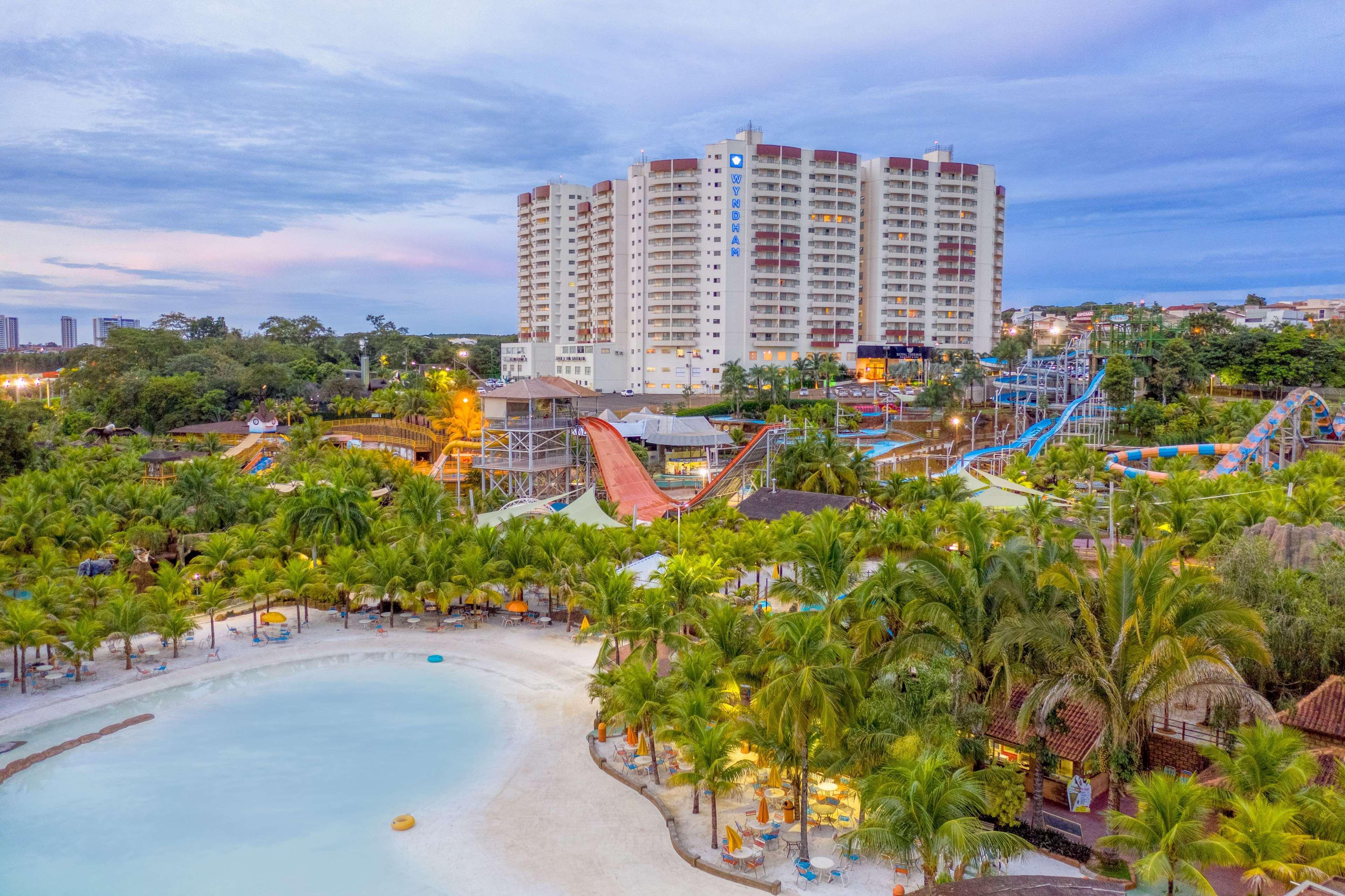 Wyndham Olimpia Royal Hotels Екстер'єр фото Aerial view of the resort