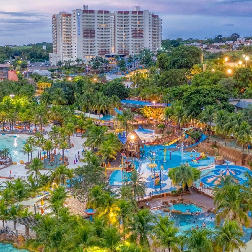 Wyndham Olimpia Royal Hotels Екстер'єр фото Aerial view of Splash Island