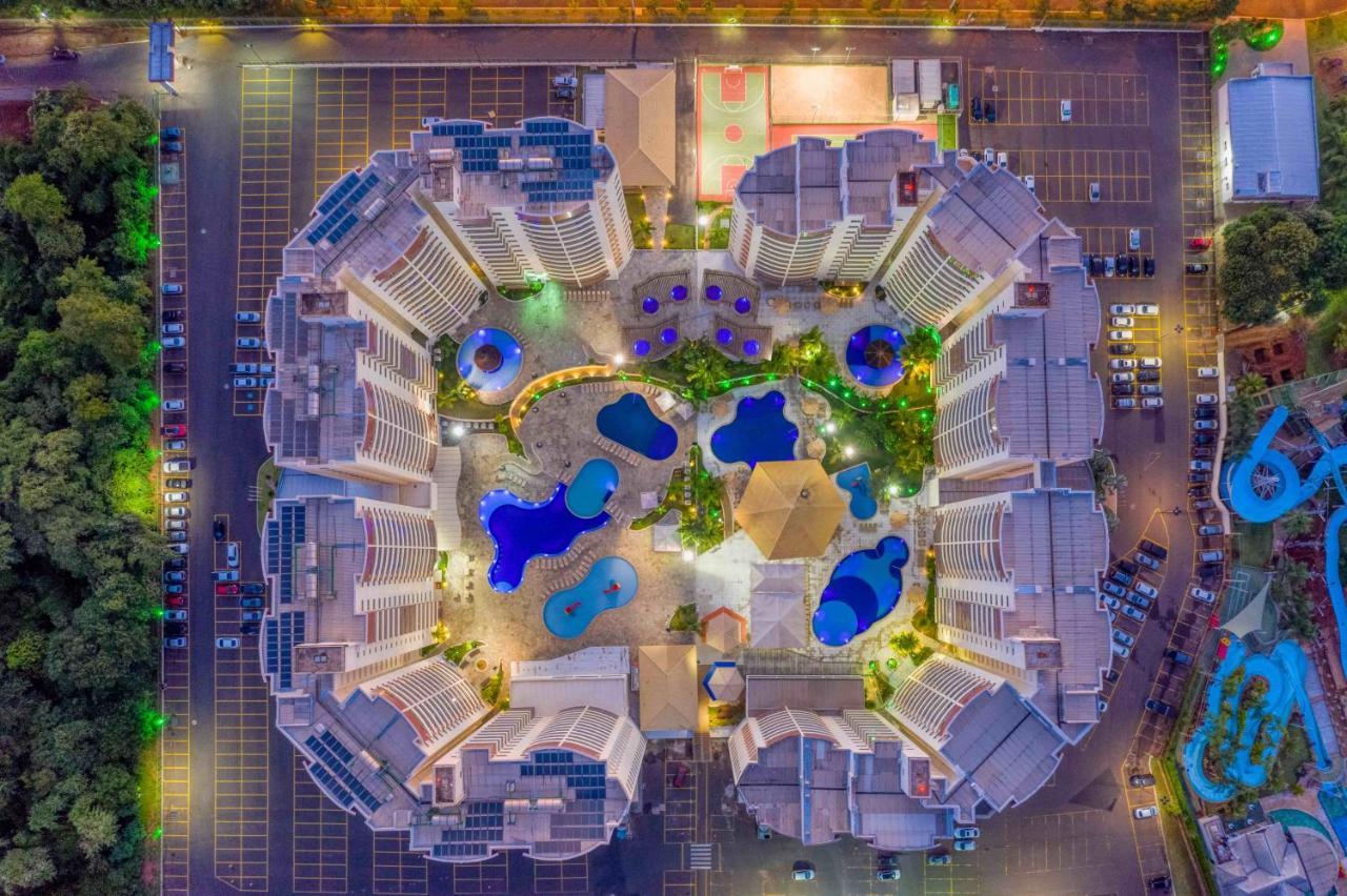 Wyndham Olimpia Royal Hotels Екстер'єр фото Aerial view of the complex